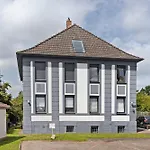 1 * Bad Salzuflen